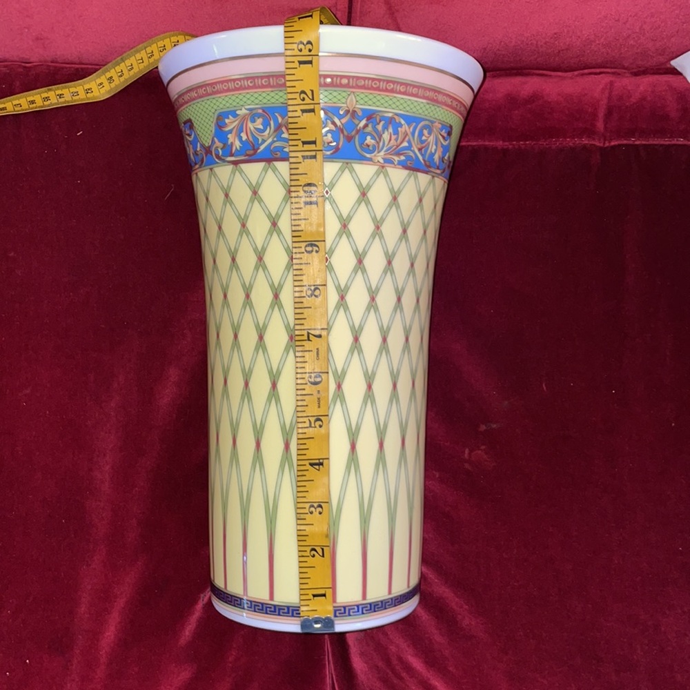 VERSACE RUSSIAN DREAMS ROSENTHAL VASE - Picture 3 of 13